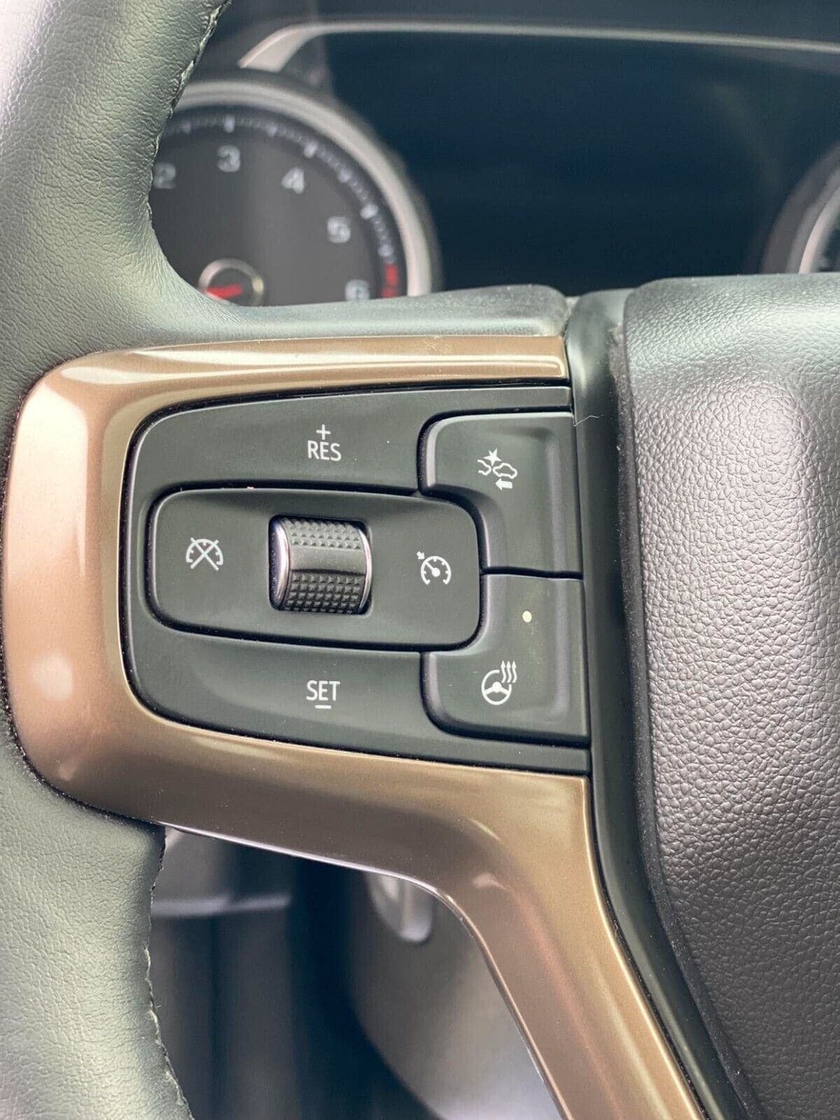 2021  Chevrolet Tahoe k1500 High Country - 6.2L V8 Luxury SUV, view