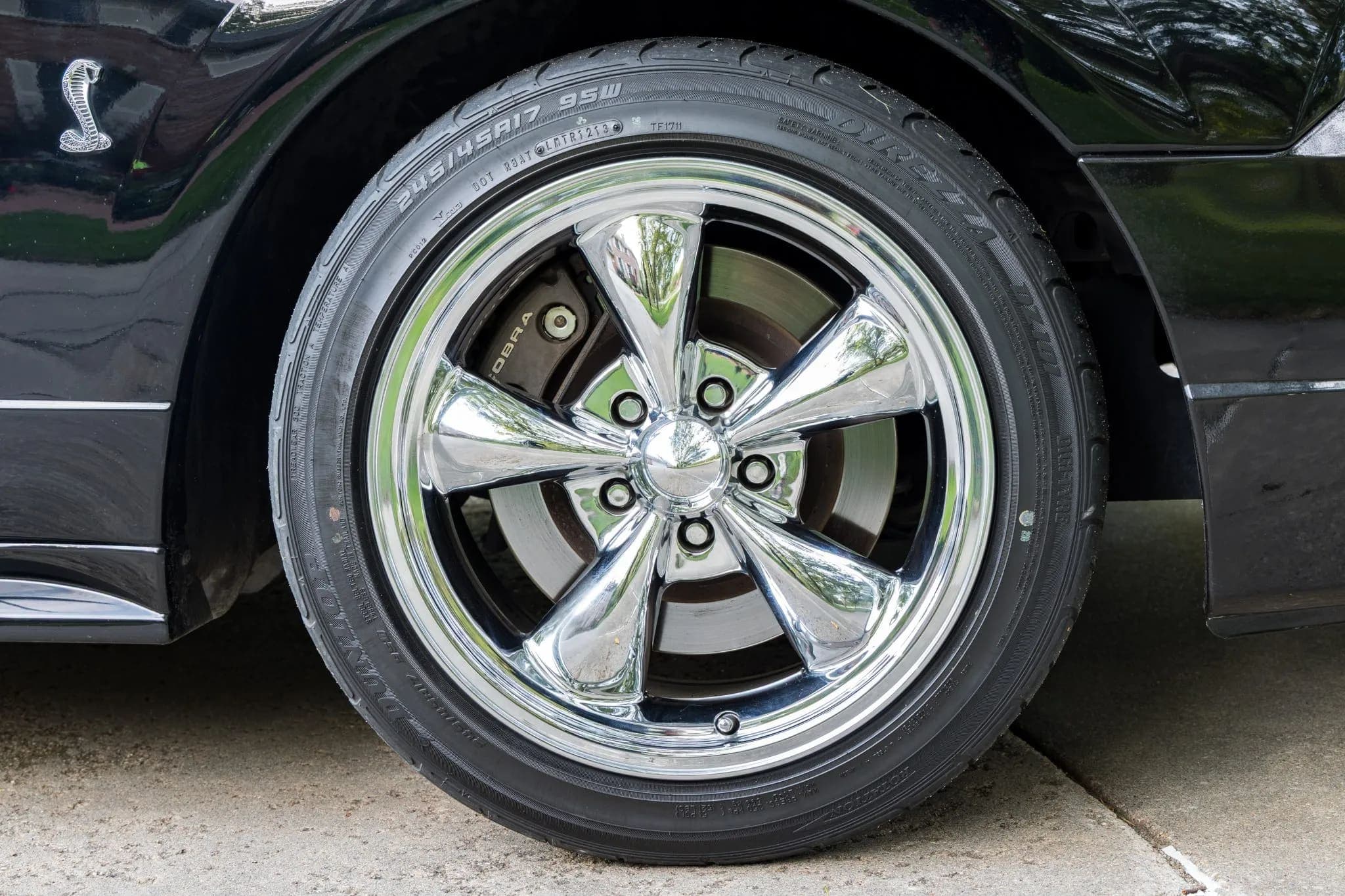 2001 Ford Mustang SVT Cobra Coupe, view