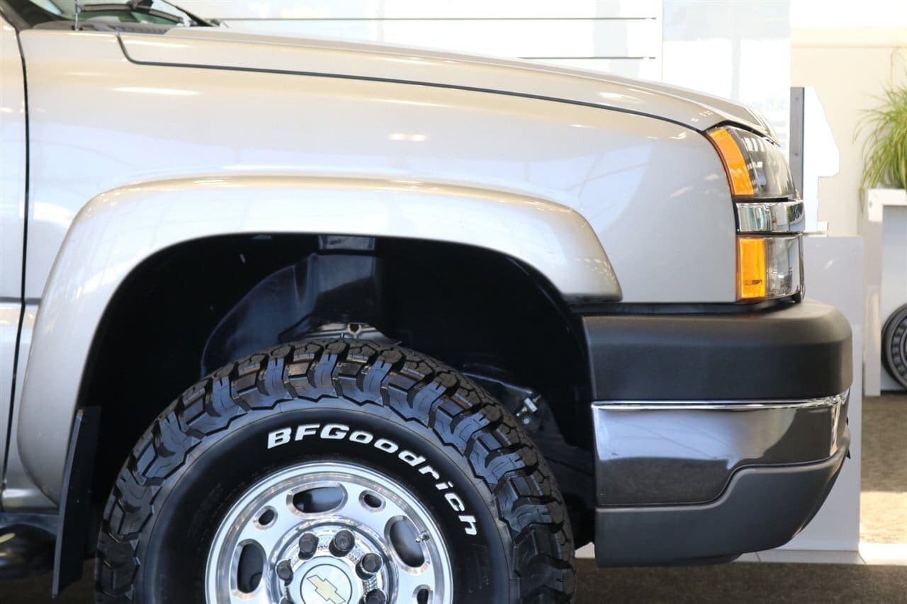 2003 CHEVROLET SILVERADO 2500HD, view