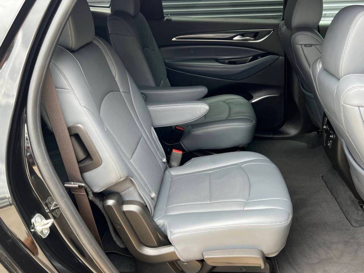 2024 Buick Enclave 4x4 4WD Essence 4dr Crossover, view