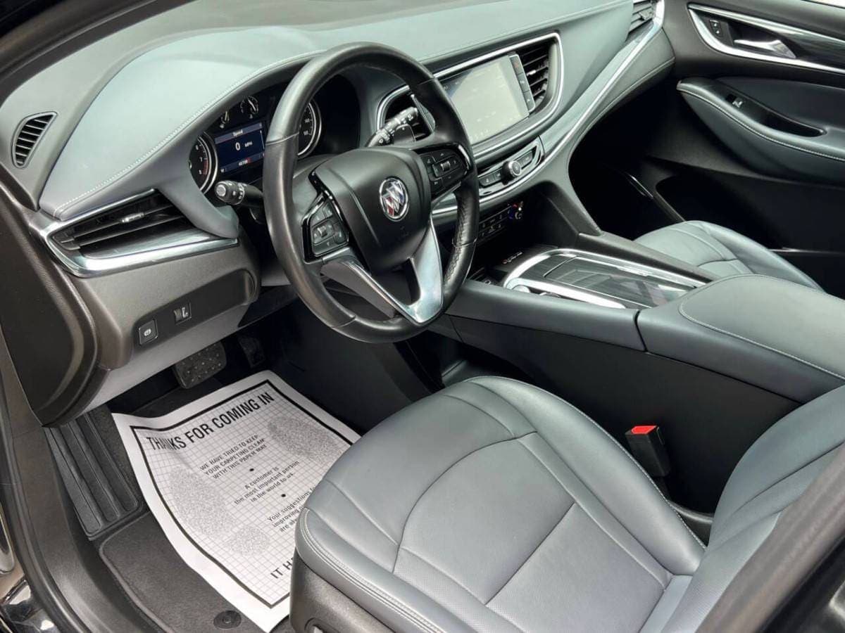 2024 Buick Enclave 4x4 4WD Essence 4dr Crossover, view