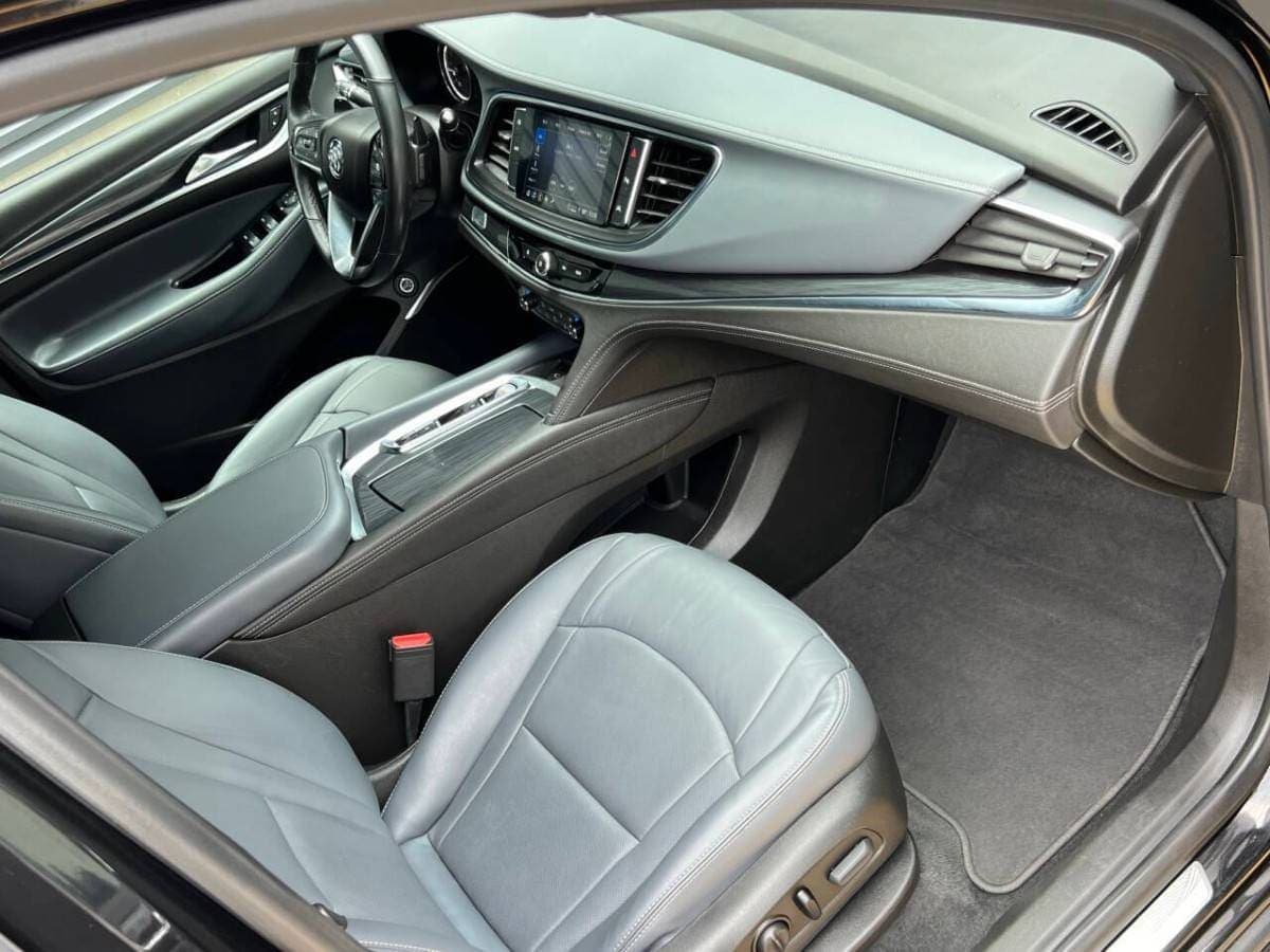 2024 Buick Enclave 4x4 4WD Essence 4dr Crossover, view