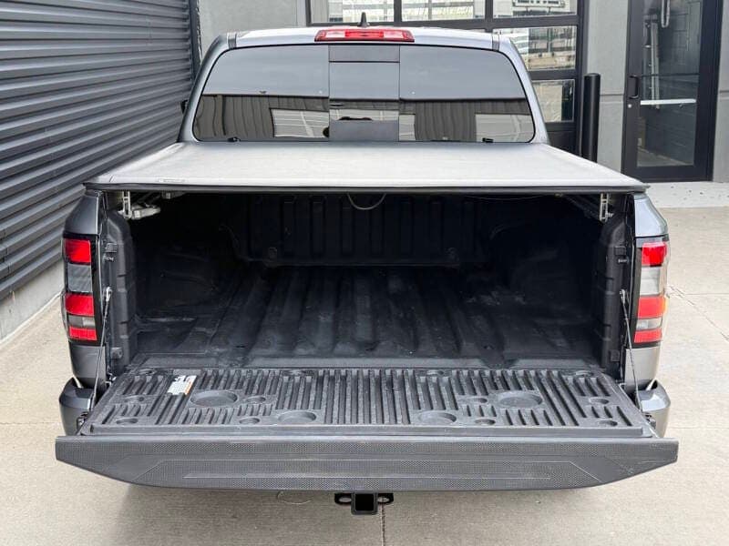 2023 Nissan Frontier PRO-4X Crew Cab 5 ft. SB, view