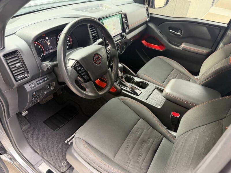 2023 Nissan Frontier PRO-4X Crew Cab 5 ft. SB, view