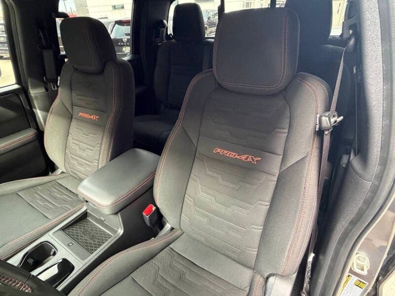 2023 Nissan Frontier PRO-4X Crew Cab 5 ft. SB, view