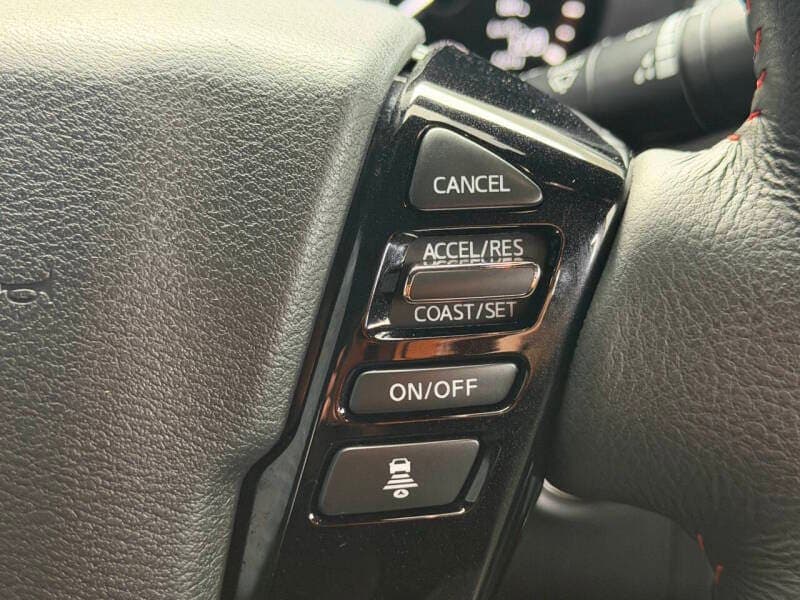 2023 Nissan Frontier PRO-4X Crew Cab 5 ft. SB, view