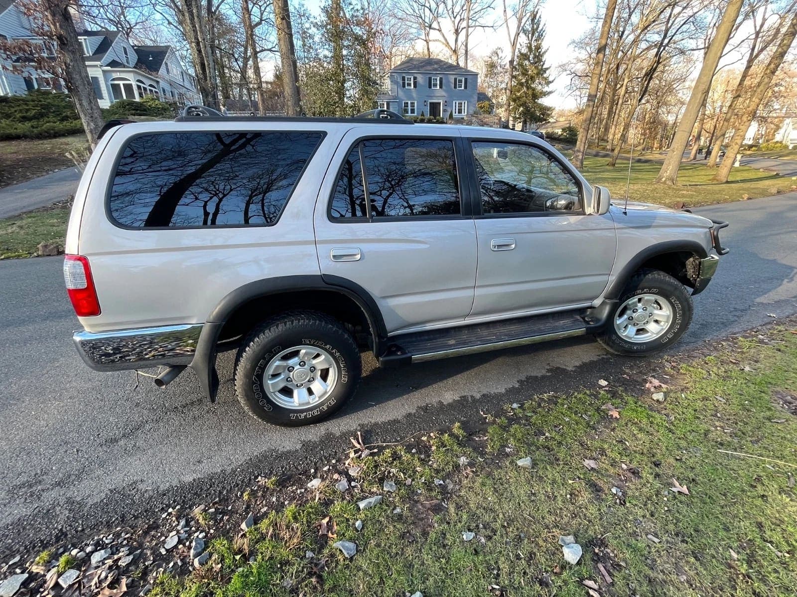 1998 Toyota 4Runner SR5, view