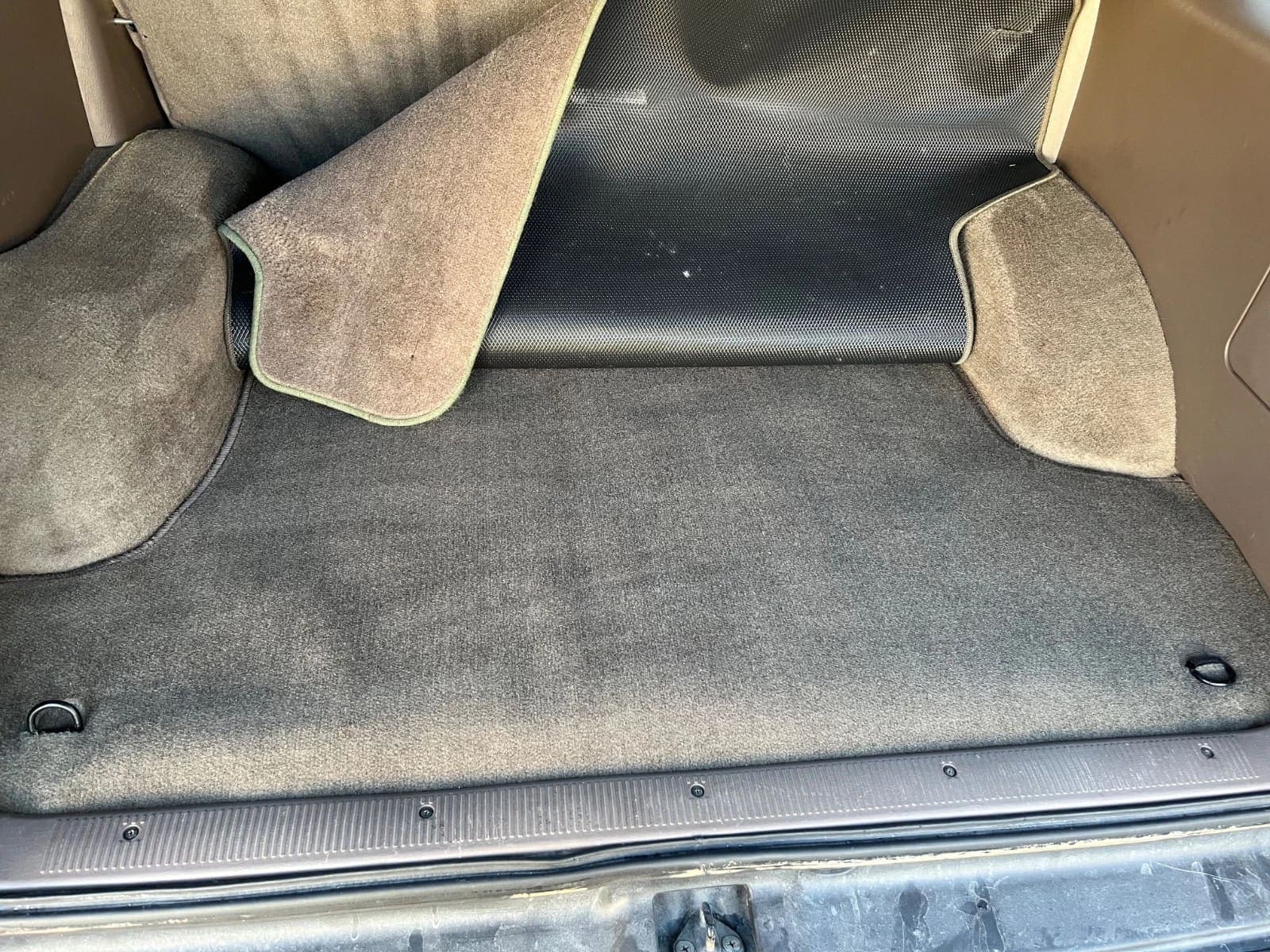 1998 Toyota 4Runner SR5, view