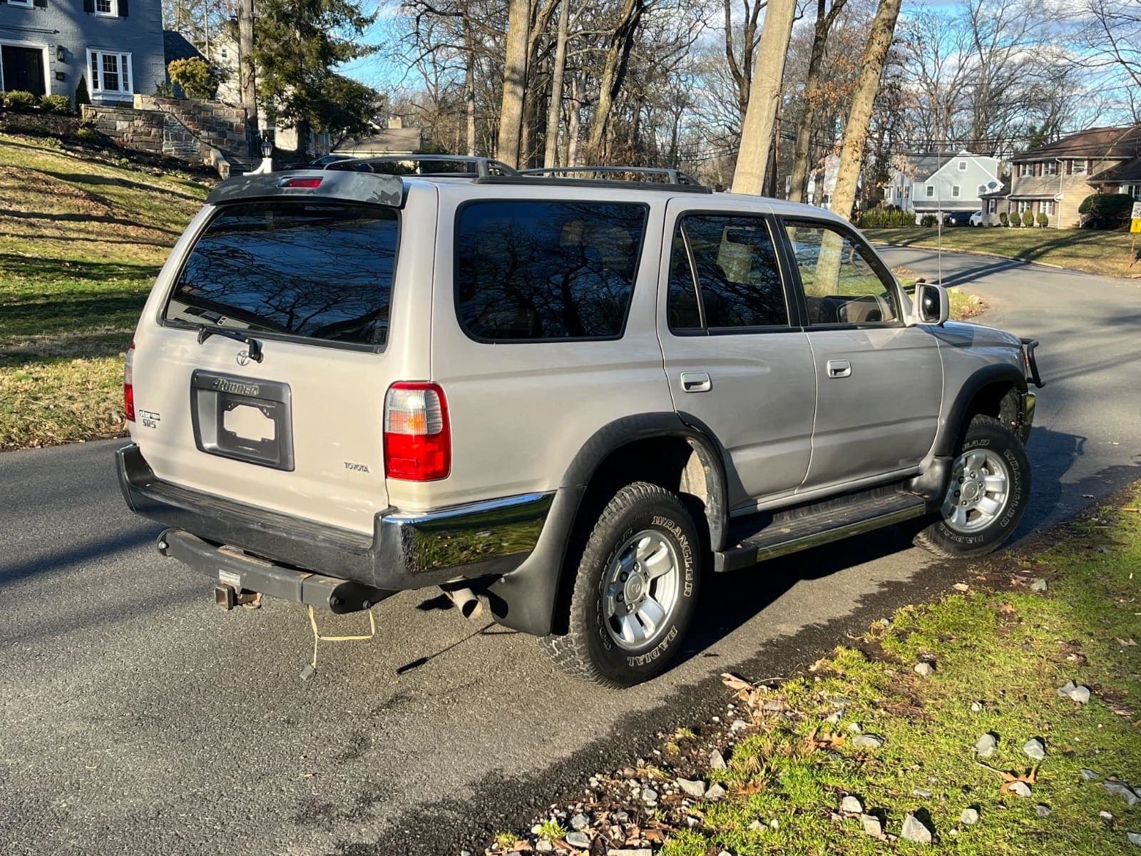 1998 Toyota 4Runner SR5, view