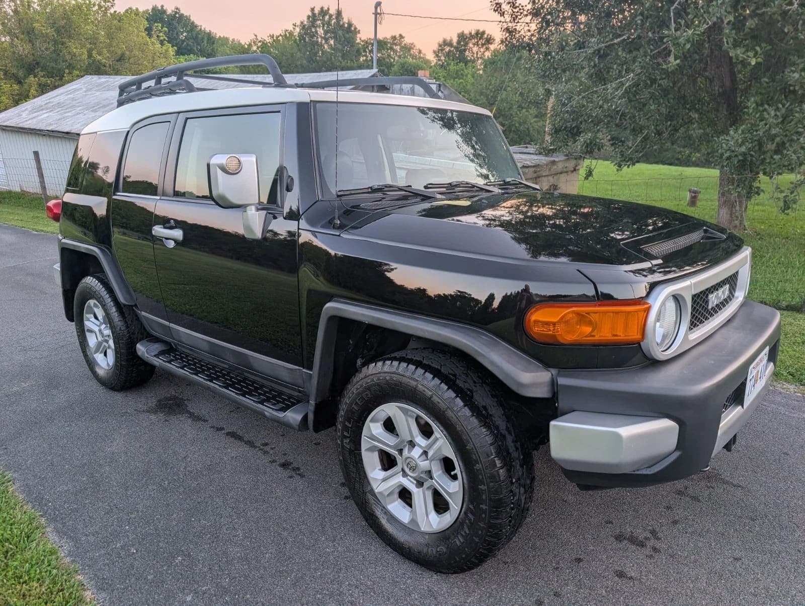 2013 Toyota FJ Cruiser 4x4 Automatic   4wd Automatic Low Miles, view