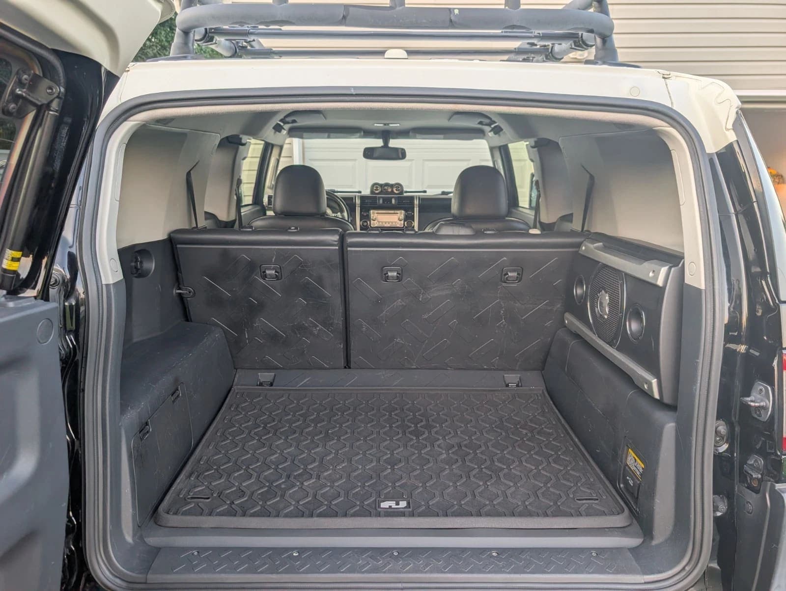 2013 Toyota FJ Cruiser 4x4 Automatic   4wd Automatic Low Miles, view