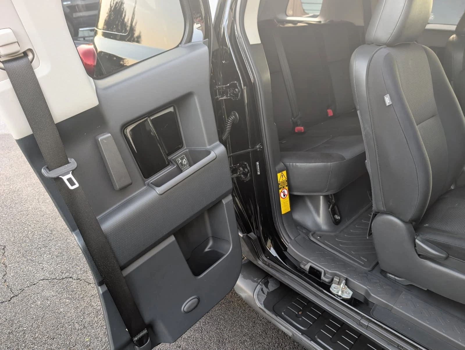 2013 Toyota FJ Cruiser 4x4 Automatic   4wd Automatic Low Miles, view