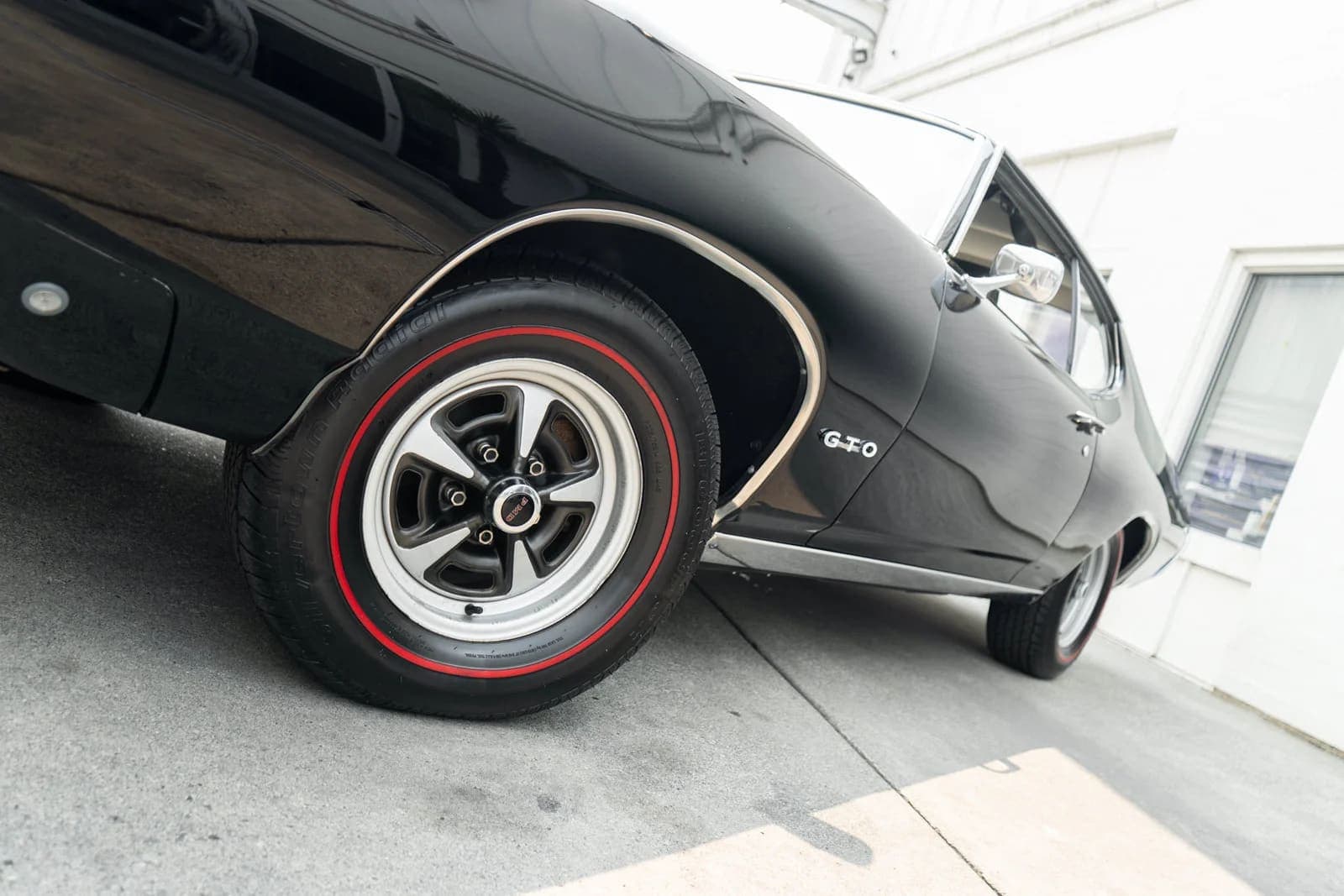1969 Pontiac GTO, view