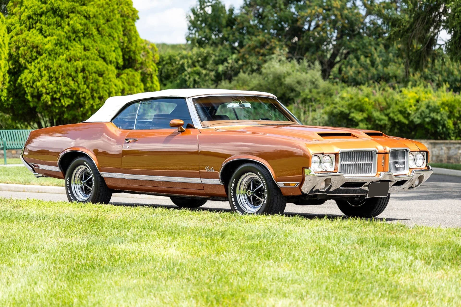 1971 OLDSMOBILE CUTLASS CONVERTIBLE 455 RARE FIND, view