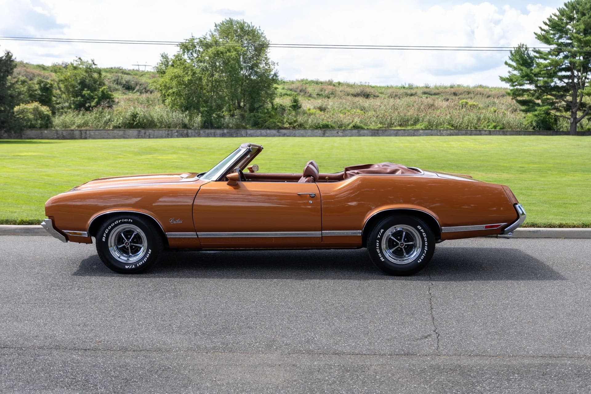 1971 OLDSMOBILE CUTLASS CONVERTIBLE 455 RARE FIND, view