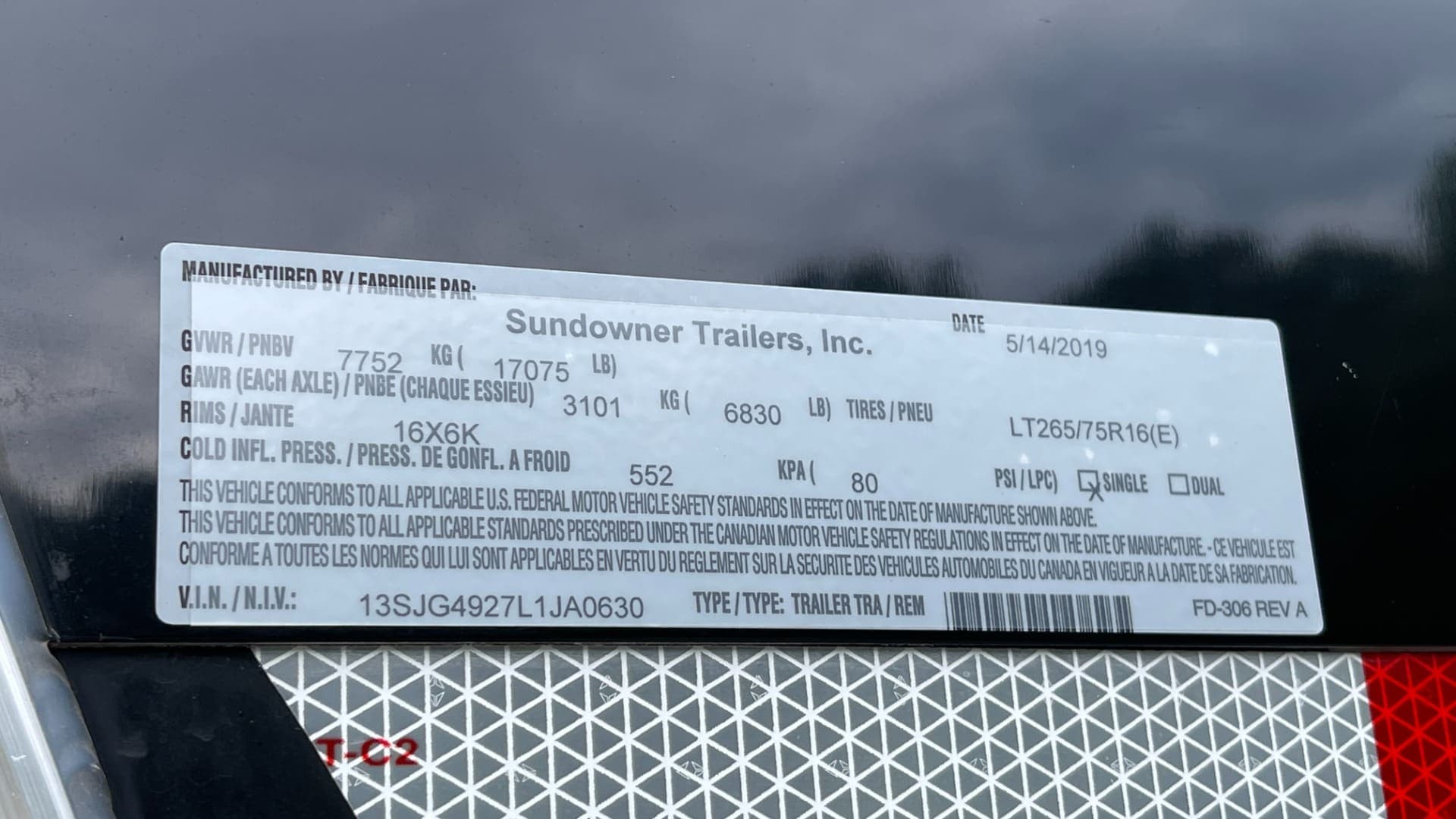 2020 Sundowner 2986 SGM Toy Hauler — 49' Triple-Axle, view