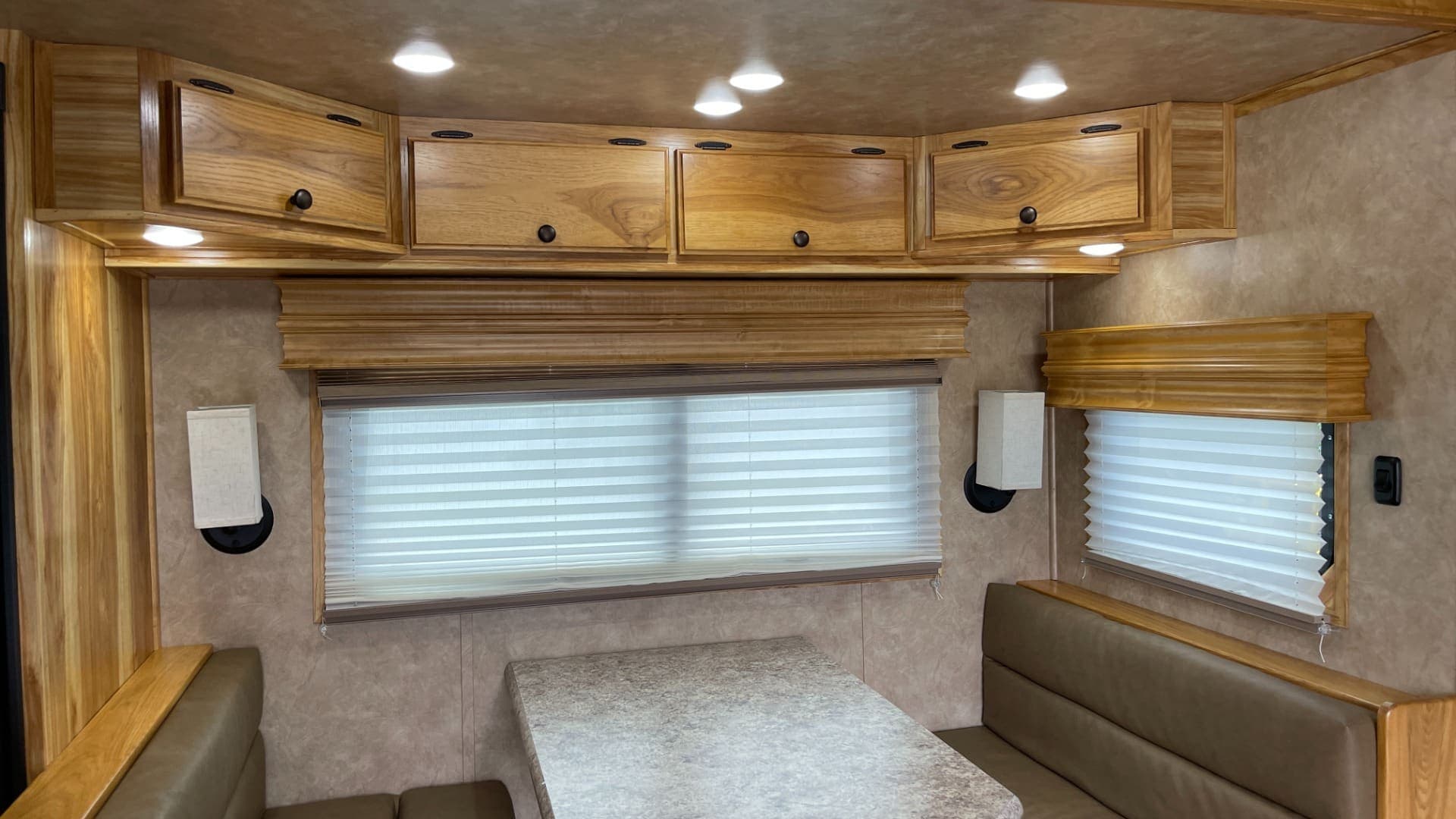 2020 Sundowner 2986 SGM Toy Hauler — 49' Triple-Axle, view