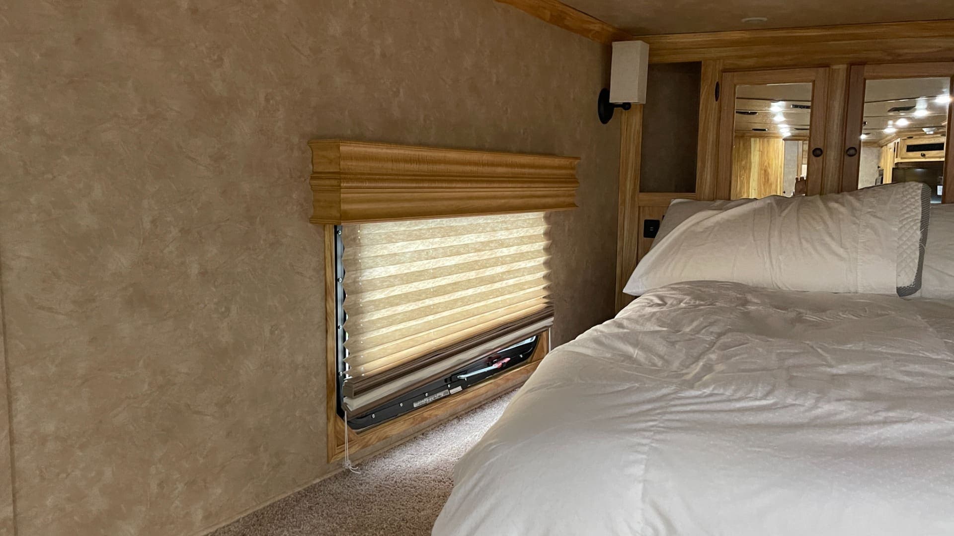 2020 Sundowner 2986 SGM Toy Hauler — 49' Triple-Axle, view