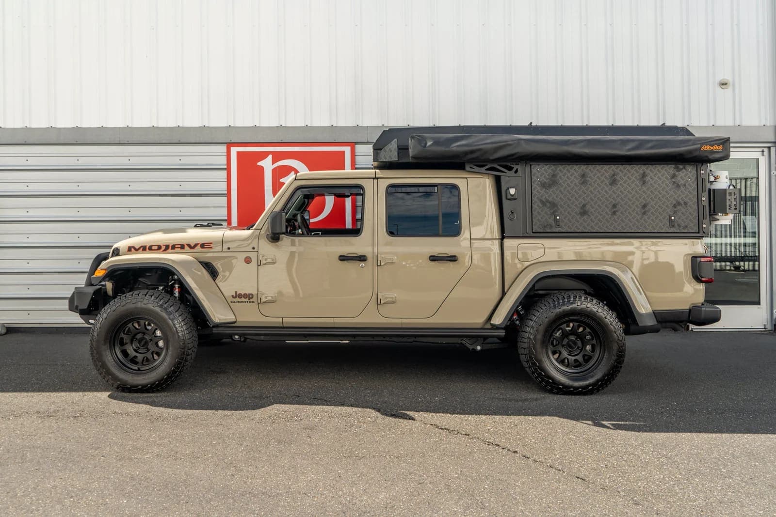 2020 JEEP GLADIATOR MOJAVE, view