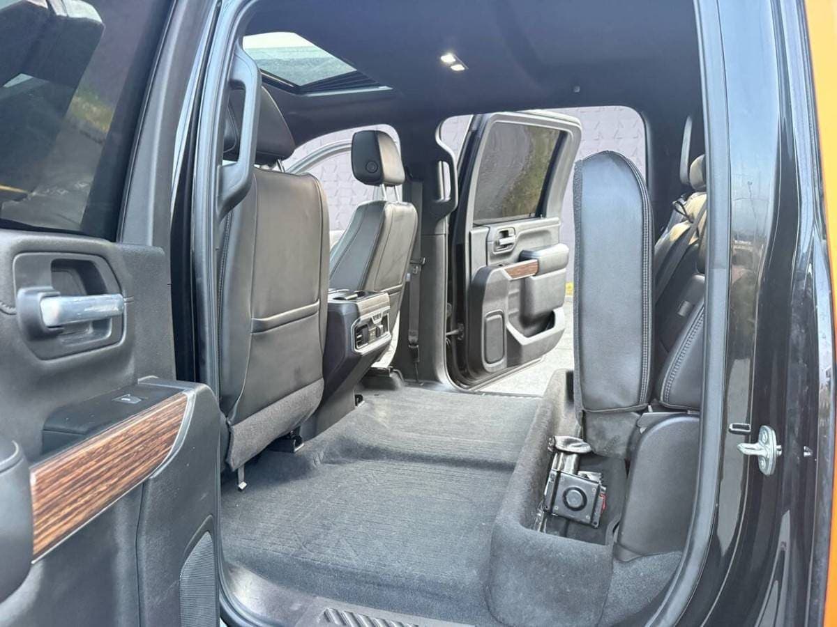 2020 Chevrolet Silverado 3500HD High Country Duramax 4x4, view