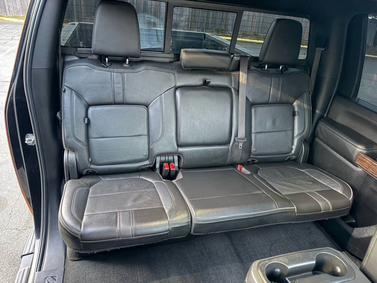 2020 Chevrolet Silverado 3500HD High Country Duramax 4x4, view