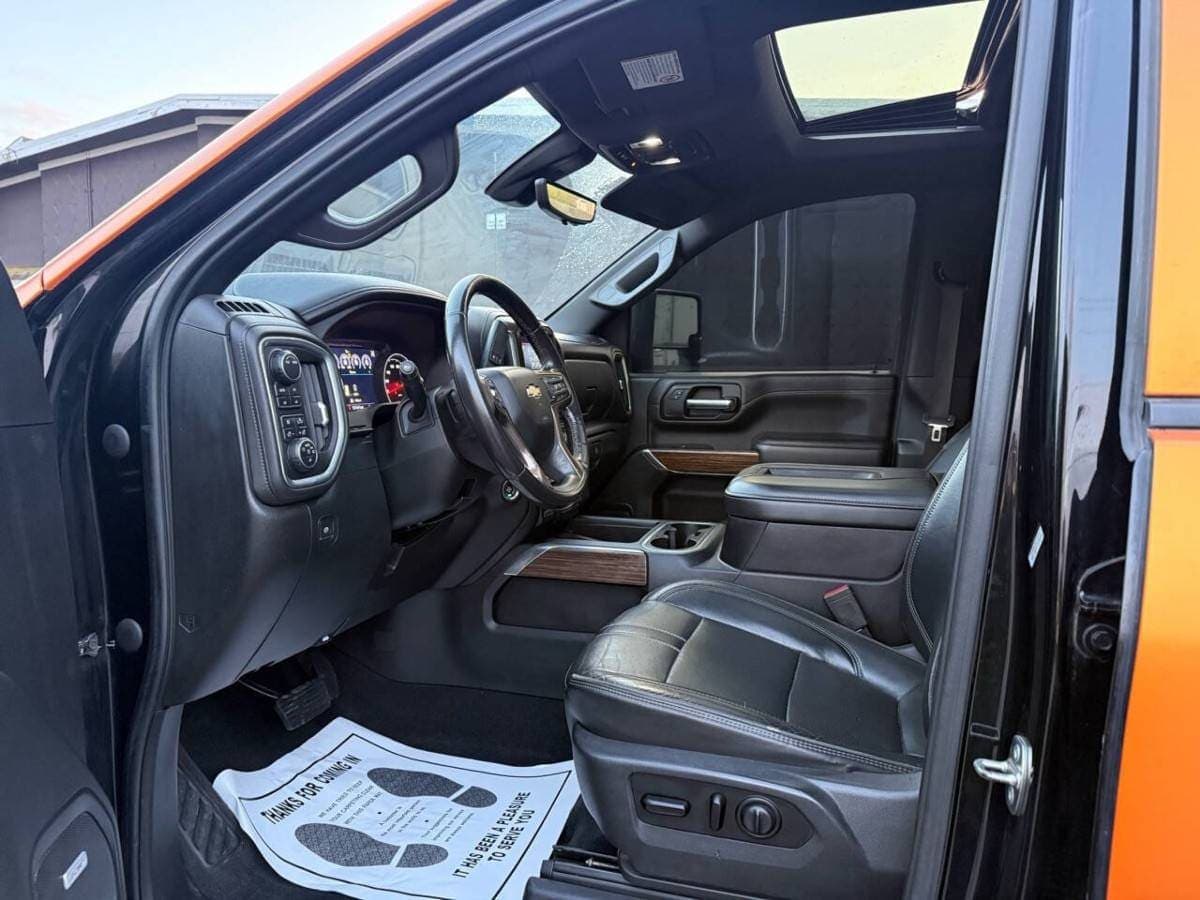 2020 Chevrolet Silverado 3500HD High Country Duramax 4x4, view