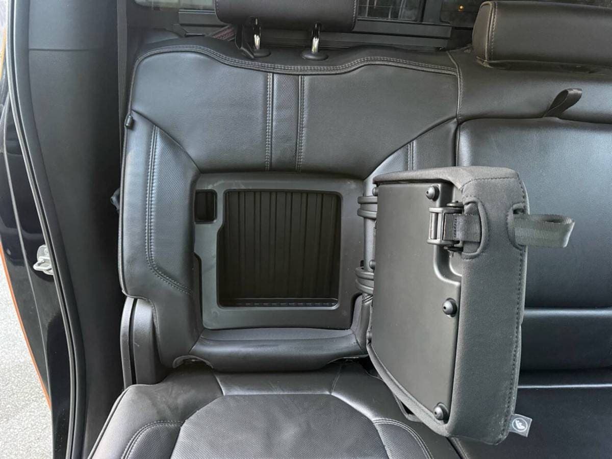 2020 Chevrolet Silverado 3500HD High Country Duramax 4x4, view