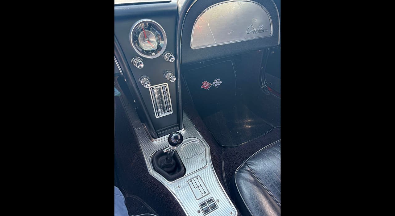 1963 Chevrolet Corvette Split Window Coupe Fresh done, view