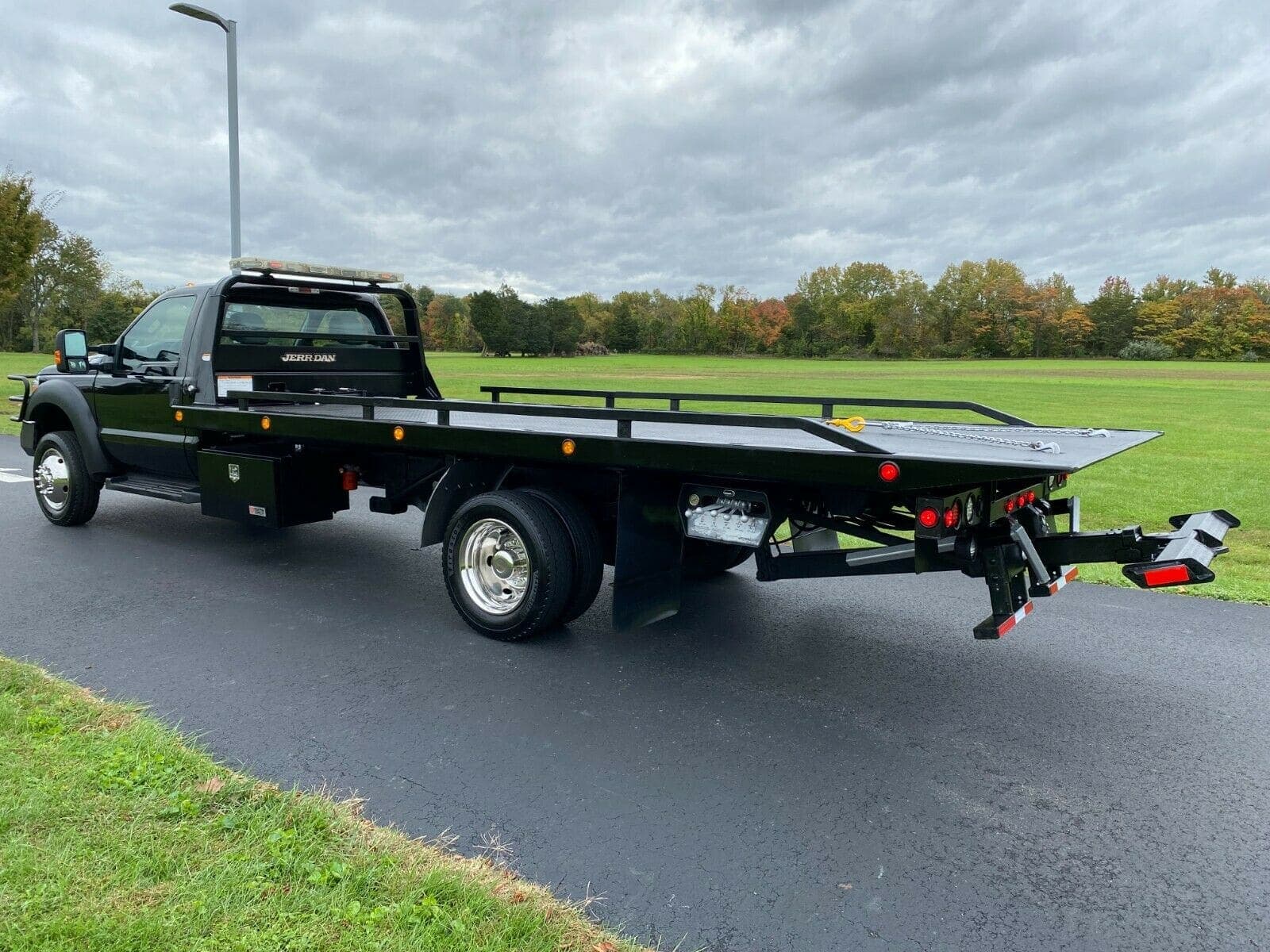 2014 FORD F550 V10 4X4 2-CAR JERR-DAN TOW ROLLBACK WHEEL LIFT, view