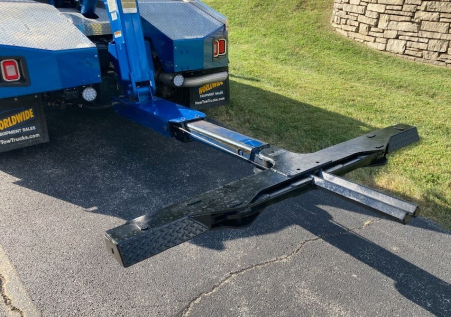 2020 Ford F550 Gas w/ Jerr Dan MPL-NG Self Loader w/ Single-Line Wrecker, view