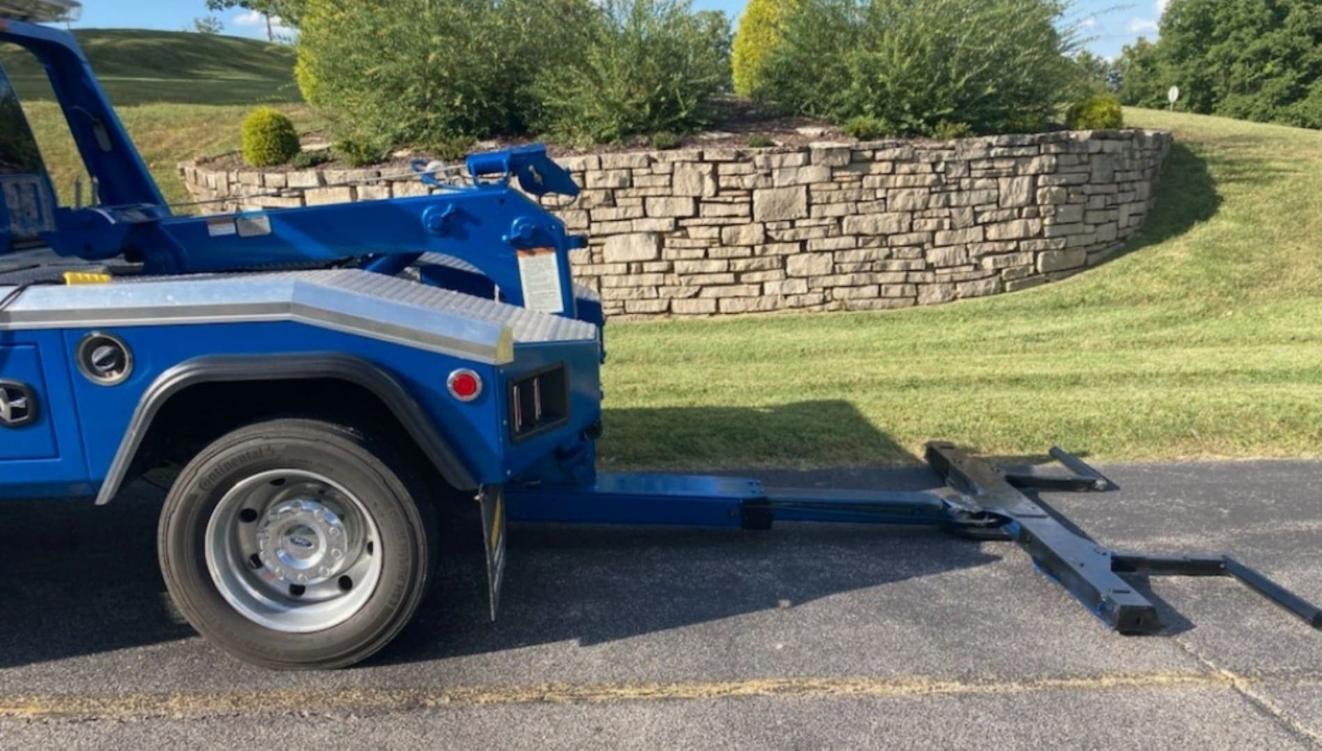 2020 Ford F550 Gas w/ Jerr Dan MPL-NG Self Loader w/ Single-Line Wrecker, view