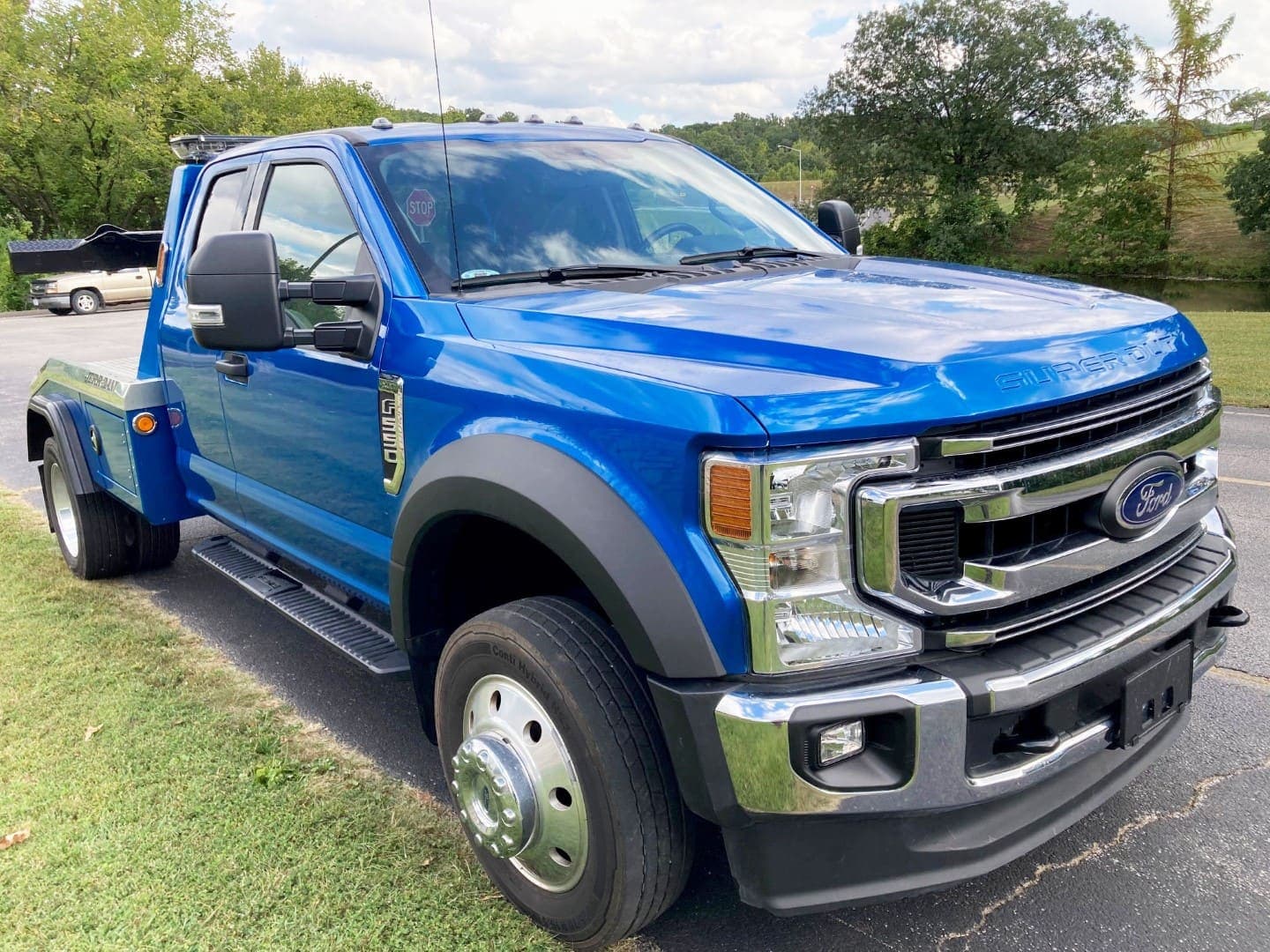 2020 Ford F550 Gas w/ Jerr Dan MPL-NG Self Loader w/ Single-Line Wrecker, view